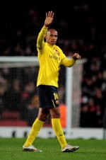 Wenger Malas Bicarakan Ancaman Henry