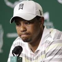 Muncul di Depan Publik, Woods Lega