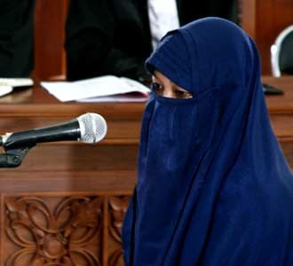 Munawaroh Didakwa Sembunyikan Noordin M Top