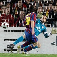 Messi Empat Gol, Barca ke Semifinal 