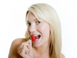 Khasiat Si Merah Strawberry