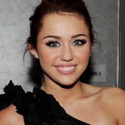 Miley Cyrus Hannah Montana Siap Menikah