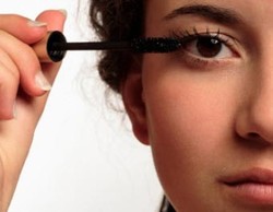 Maskara Tepat Untuk Tampil Maksimal