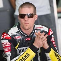 Dijagokan, Spies Memilih Realistis