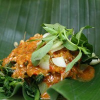 Akrobat Lidah di Langit Ke Tujuh