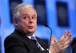 Jenazah Lech Kaczynski Tiba di Polandia