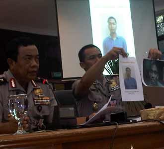 Mabes Polri Jumpa Pers Teroris Medan