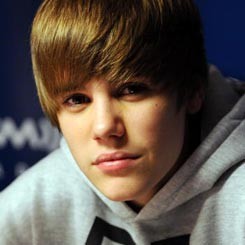 Dari YouTube, Justin Bieber Bikin Demam Dunia