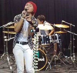 Rini Idol: Anji Tak Pernah Macam-macam Sama Aku