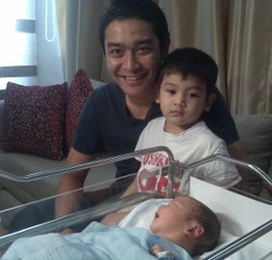 Punya 3 Putra, Irgi Fahrezi Ikut KB