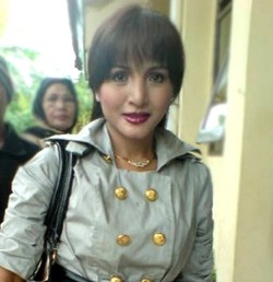 Tuntut Status Anak, Machica Moechtar Dukung RUU Nikah Siri