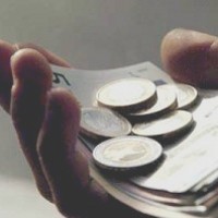 Fiat Money dan Ancaman Stabilitas Ekonomi 