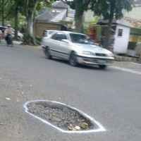 Anggaran dari APBD Belum Cukup Benahi Jalan Rusak di Bandung