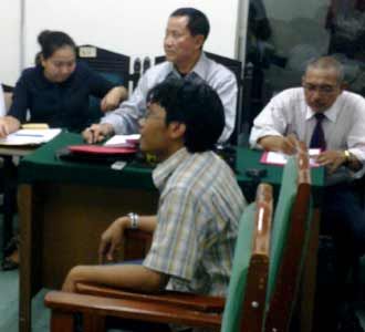 Kesaksian di Sidang Gugatan Raymond