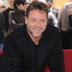 Russel Crowe Tercatat di Hollywood Walk of Fame