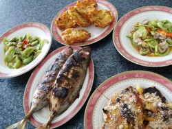 Digoyang Kelezatan Ikan Tude Plus Sambal Roa