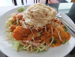 Yuk, Nyicip Rujak Juhi