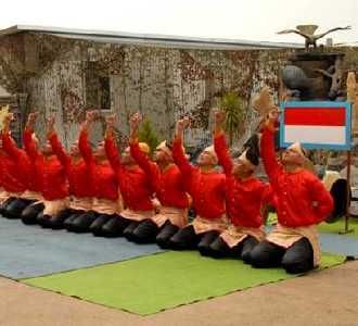 Tari Saman & Sisingaan Goyang Libanon