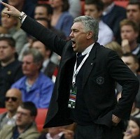 Ancelotti Tak Hiraukan Mind Games Fergie