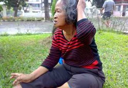 Yang Terbuang di Panti Jompo