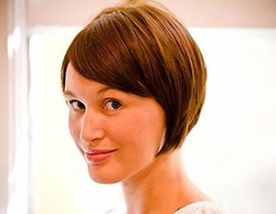 Sesuaikan Poni Dengan Bentuk Wajah