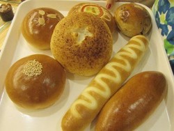 Empuk Lembut si Roti Hoshi