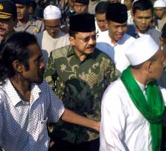 Foke Diteriaki Biang Kerok