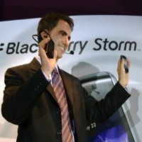 Produsen BlackBerry Provokasi Mahasiswa UI