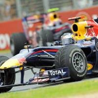 Pembalap F1 Pecundangi Sensor Twitter China