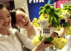 Pengrajin Solo Batal Produksi Suvenir Piala Dunia