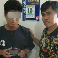 Anak Butuh Susu, Heru Curi Play Station