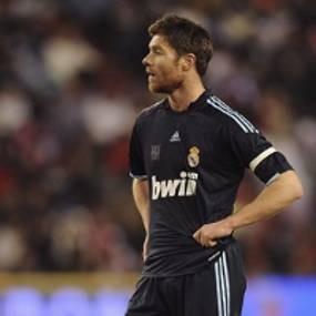 Alonso: Madrid Tak Perlu Tiru Barca 