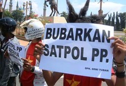 Kemendagri Akan Evaluasi Sistem Perekrutan Satpol PP