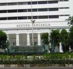 Kemlu Akan Terapkan Sistem Baru untuk Hindari Praktek Korupsi