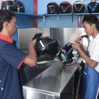 Cuci Helm Gratis untuk Helm SNI