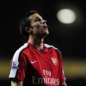 Van Persie: Sulit Kejar Chelsea
