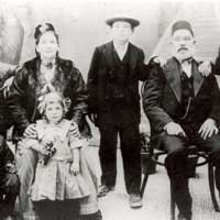 Remaja Israel Satukan Keluarga Lewat Internet 