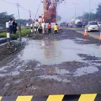Penumpang Kereta Api Dilarang Merokok 