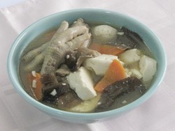 Sup Cakar Ayam