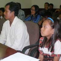 Anak Putus Sekolah Ngeluruk DPRD Surabaya 