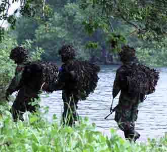 Kompas Rawa di Pantai Gatel