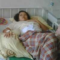 Kantongi SKTM, Yayuk Ditahan di RS Sumenep Usai Melahirkan