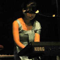 Deena Homogenic Jatuh Sakit Pasca Launching Album