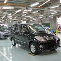 Daftar 10 Mobil Terlaris Maret 2010