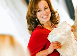 Tepat dan Smart Berbelanja Gaun Pengantin