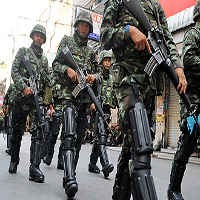 Pasukan Bersenjata Lengkap Dikerahkan di Bangkok