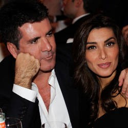 Simon Cowell Nikah 4 Kali Dalam Setahun