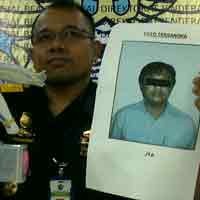 Dua Tahun Buron, Produsen Rokok Ilegal Bercukai Palsu Diamankan