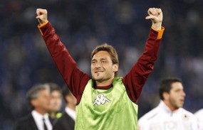 Totti Didenda, tapi Lolos Skorsing