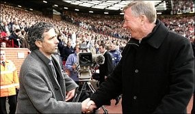 Mourinho Dekat ke Old Trafford Lagi